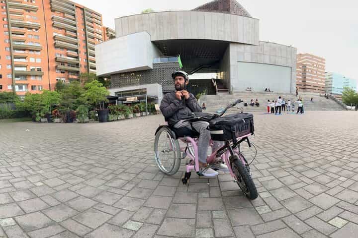 Medellin : Downtown Tour with Matt Electric Tricycle