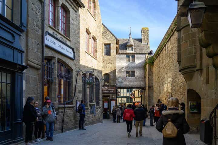 3 Days Normandy & Brittany Tour: Mont-Saint-Michel and Saint-Malo