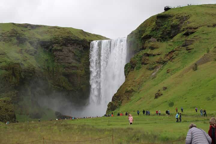 Full Day Private South Coast Tour from Reykjavík (1 - 5 Person)
