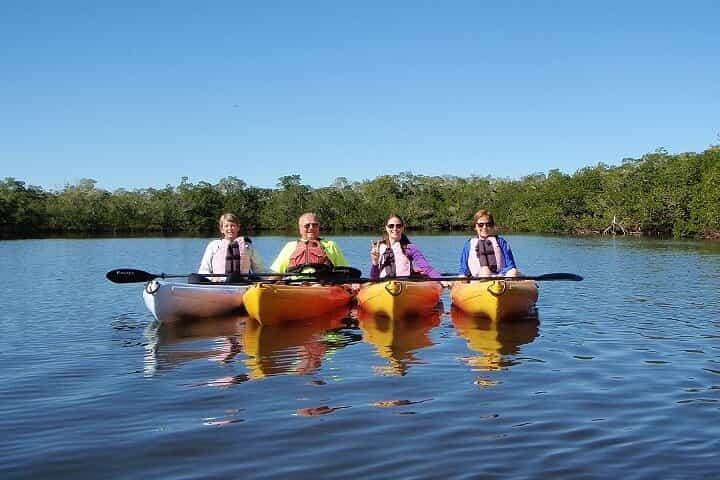 Fort Myers Beach: Full Day Kayak or SUP Rental at Pelican Bay