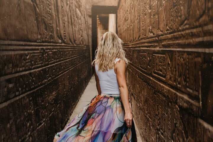 Over-Night From Hurghada To Luxor Tour with Balloon Ride & Guide 