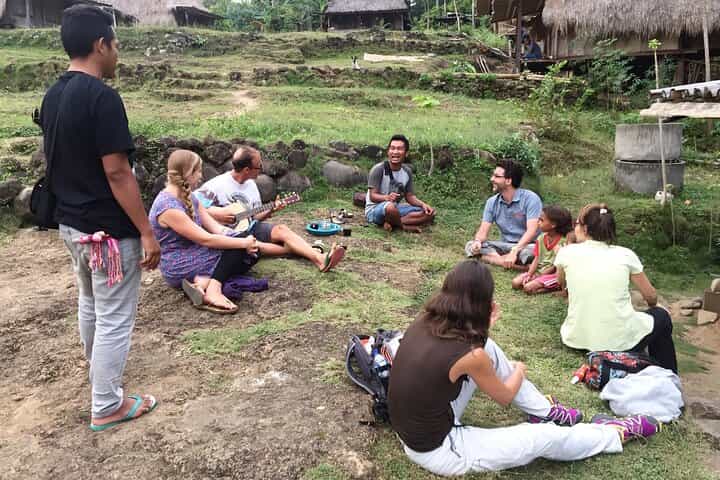 הרפתקה של 3 ימים בכפר ווארבו ואי נוקה מולס