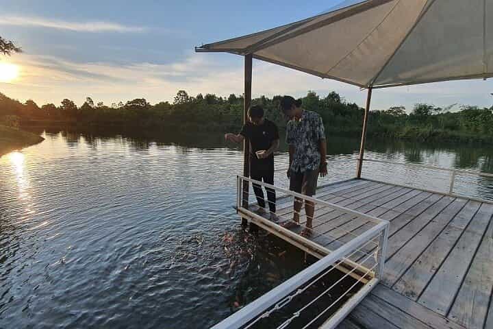 אינדונזיה: פעילויות בכפר התיירות אקנג בבינטאן