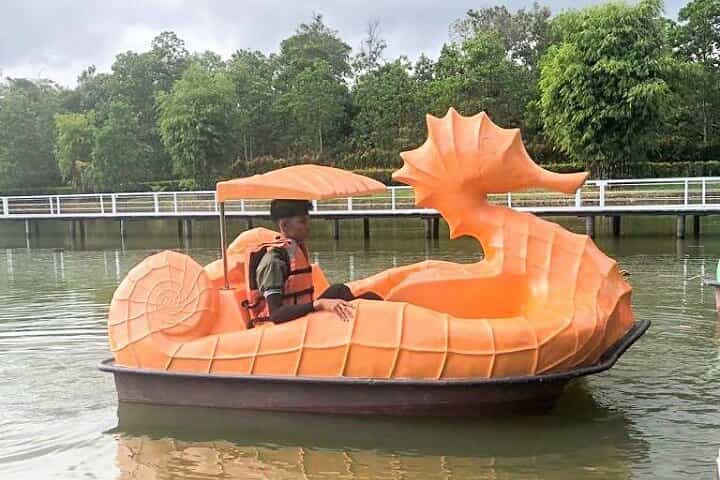 אינדונזיה: פעילויות בכפר התיירות אקנג בבינטאן