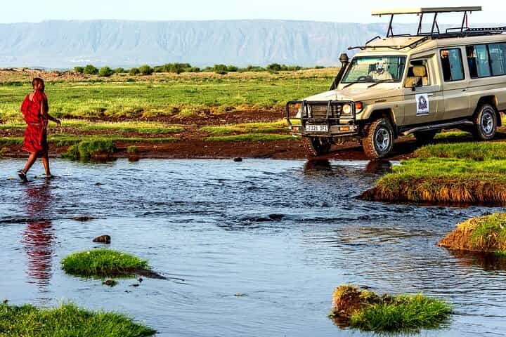 ספארי מחנאות הרפתקאות של 5 ימים לסרנגטי, לוע נגורונגורו וטארנגירי
