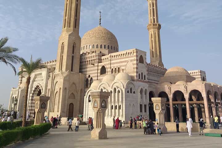 Sharm El Sheikh City: Al Sahaba Mosque and The Heavenly Cathedral
