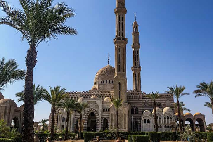 Sharm El Sheikh City: Al Sahaba Mosque and The Heavenly Cathedral