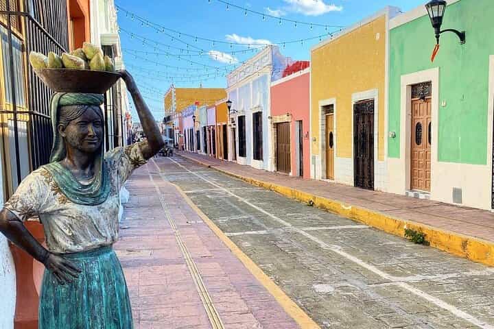 סיור בעיר קמפצ'ה דרך הדגשים שלה + סדנת ג'יפי ג'אפ