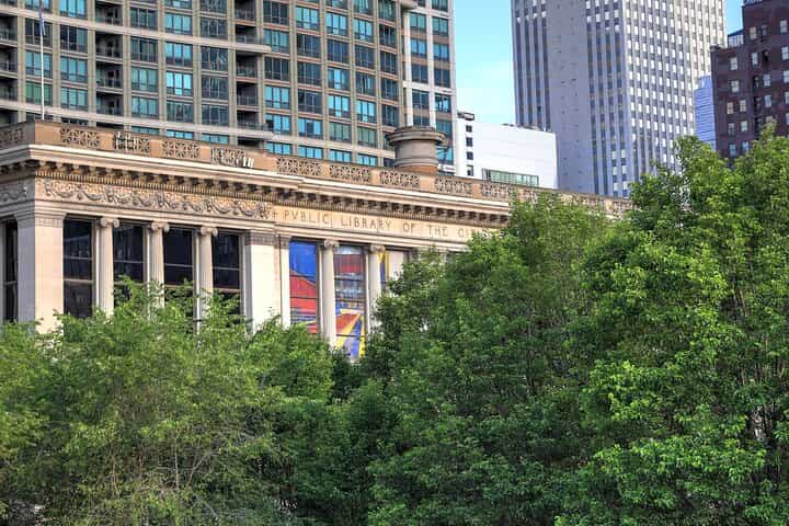 Loop Architecture Private tour in Chicago