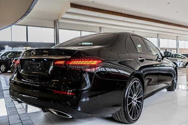 Chauffeured Elegance: Amman Full-Day Mercedes E-Class Experience