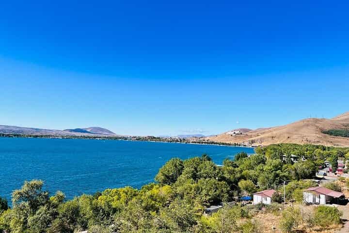 Garni, Geghard & Sevan: Symphony of Stones & Scenic Views