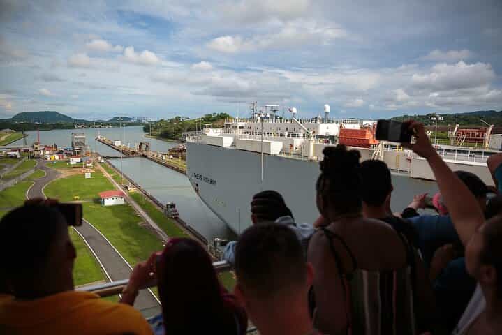 Panama 2 days / 1 night : hotel, transfers and city tour