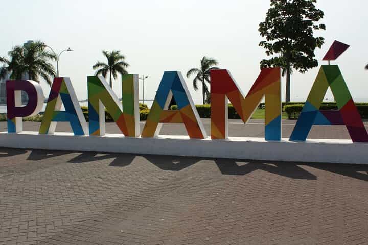 Panama 2 days / 1 night : hotel, transfers and city tour