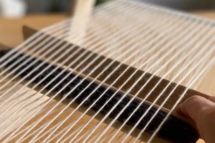 אורוגוואי: קורס כרית ארומה עשויה 100% צמר מרינו - ייחודית!