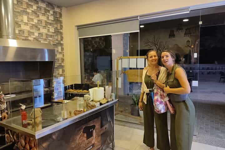 סיור הליכה באקבה: היסטוריה, תרבות ואוכל