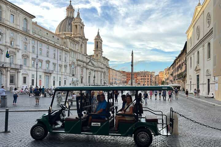 סיור בגולף פרטי: פלאי רומא העתיקה