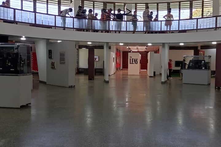 אקרה בחקר: סיור עירוני פרטי של יום שלם למבקשי תרבות