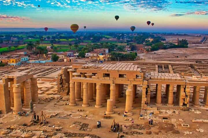 From Marsa Alam to Luxor Privat full day tour with lunch