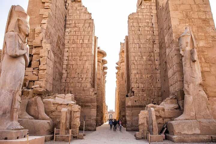 From Marsa Alam to Luxor Privat full day tour with lunch