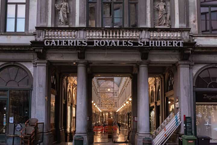 Brussels Exploration - Private Tour for Couples