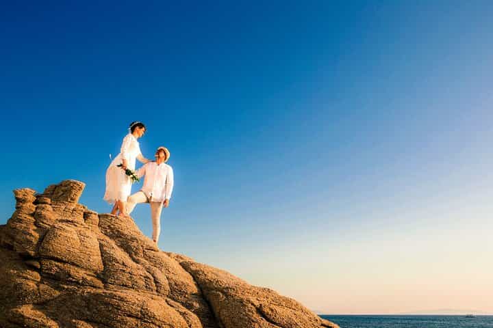 Mykonos 2,5 h. Fashion style PhotoShoot and photography lessons