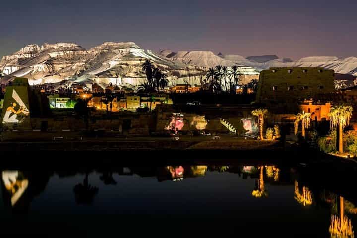 ס tours לוקסור מופע סאונד ואור במקדש קרנק