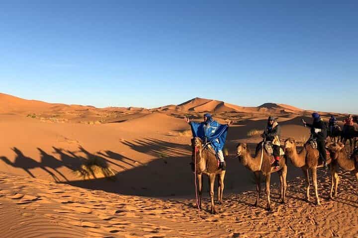 מרוקו: טיול של 10 ימים לאתרי התיירות המפורסמים והאתרים ההיסטוריים.