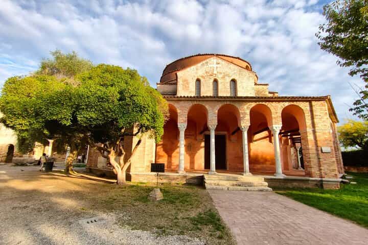 טעמים ומסורות מזון של האיים בוונציה: מוראנו, בוראן וטורצ'לו