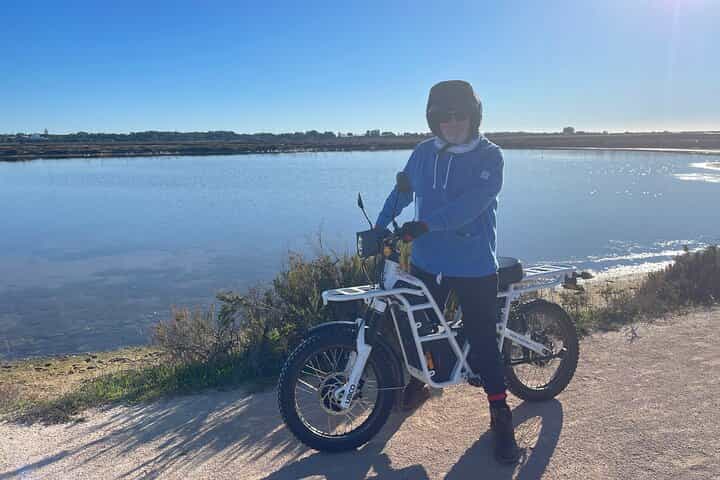 Ride the Day Away: Algarve: Affordable Premium 2×2 E-Bike Rentals