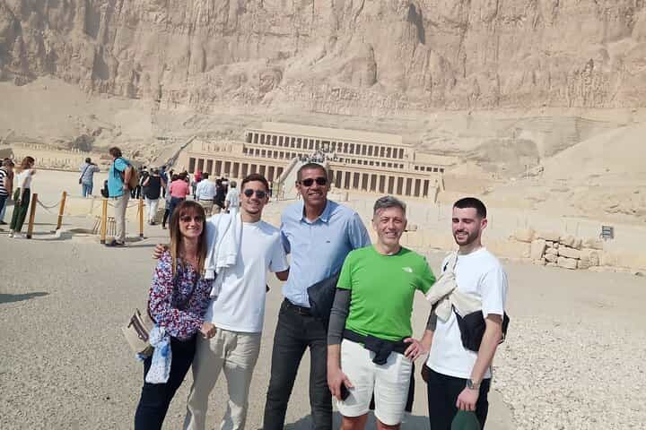 טיול יום פרטי ללוקסור מחופגע