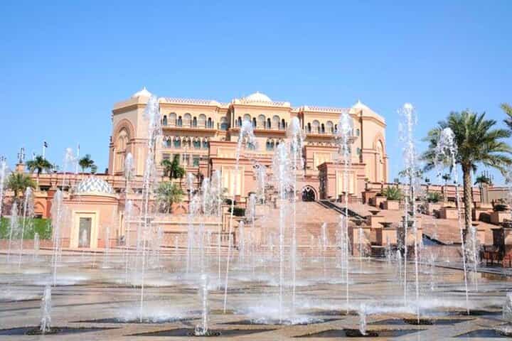 Capital Highlights: Full-Day Abu Dhabi Tour