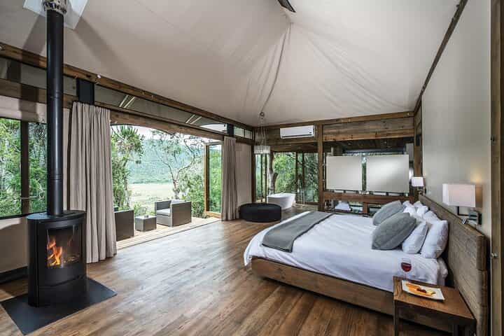 5 Day Big 7 Luxury Honeymoon Safari at Kariega: Settlers Drift 