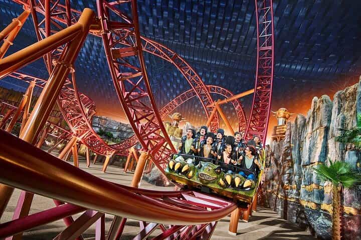 IMG Worlds of Adventure עם העברה פרטית אופציונלית