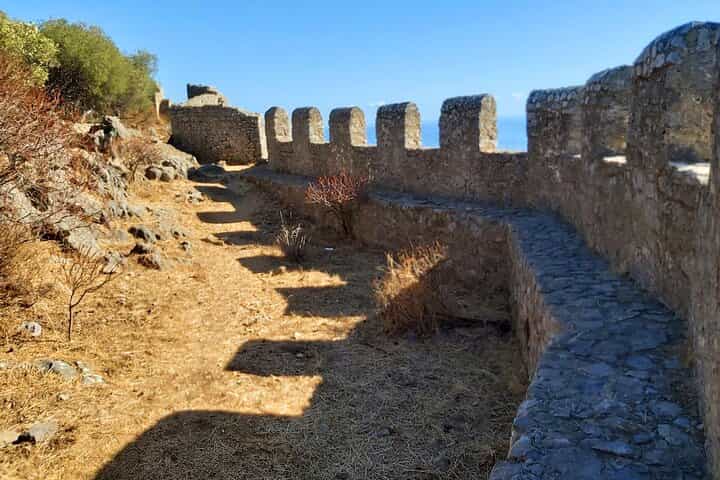 צפאלו: סיור הליכה מודרך בפארק הארכיאולוגי רוקה