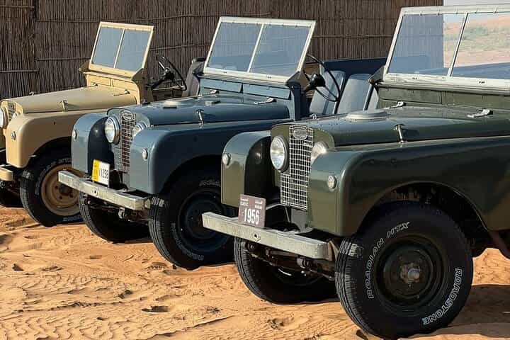 Dubai Heritage Safari with Vintage Ride, Entertainment and Dinner