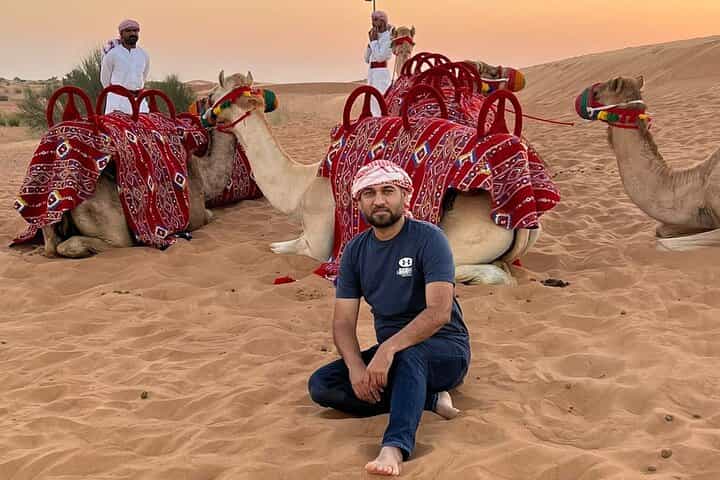 Dubai Heritage Safari with Vintage Ride, Entertainment and Dinner