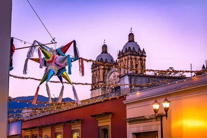 Guadalajara Private Christmas Spirit Walking Tour
