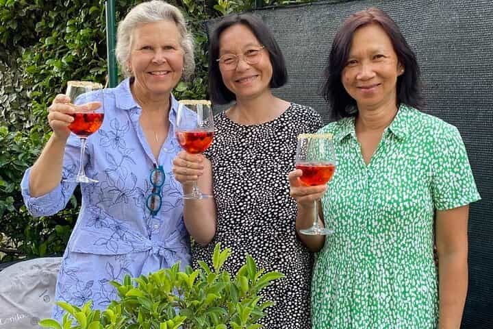 ביקור בקומו ובישול דגים מקומיים באיזור הכפר