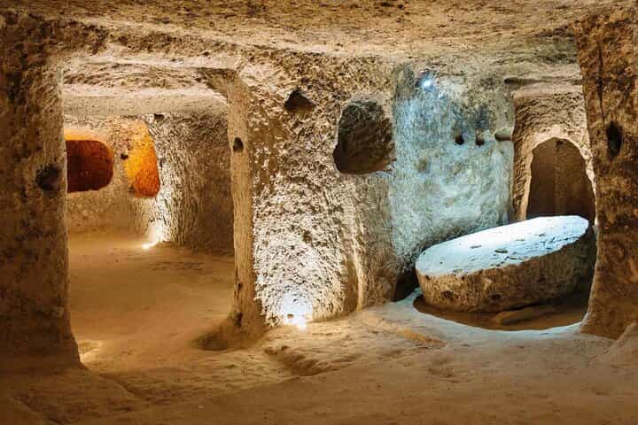 טיול פרטי מלא בקפדוקיה (רכב ומדריך)