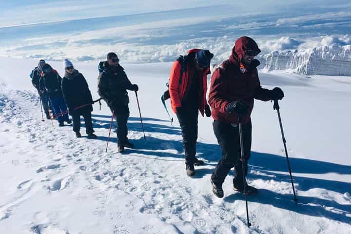 סיור טיול רגלי של 5 ימים בקילימנג'רו - מסלול מרנגו