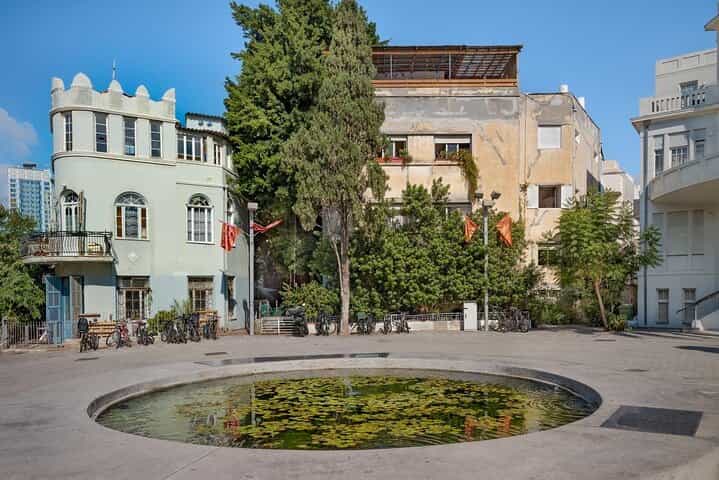 Bauhaus Brilliance: Tel Aviv Architectural Private Walk