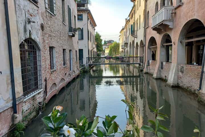 Treviso Small-Group Walking Tour: Top Sights & Hidden Gems