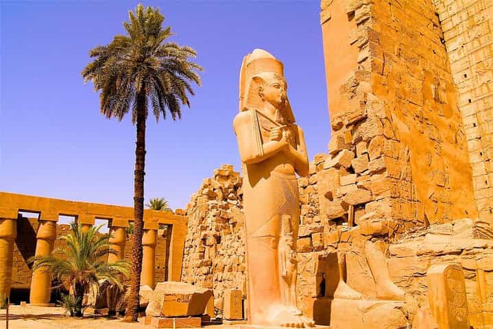 Private Full Day Tour From Safaga Port or El Quseir to Luxor