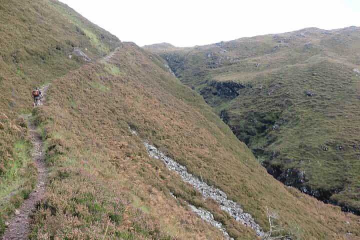 2 ימים של רכיבת תרמילאות מודרכת פרטית בפארק הלאומי קיירנגורם