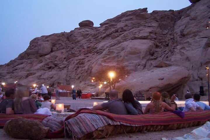 Hurghada Desert Dinner Experience with ( Free Stars Watching)