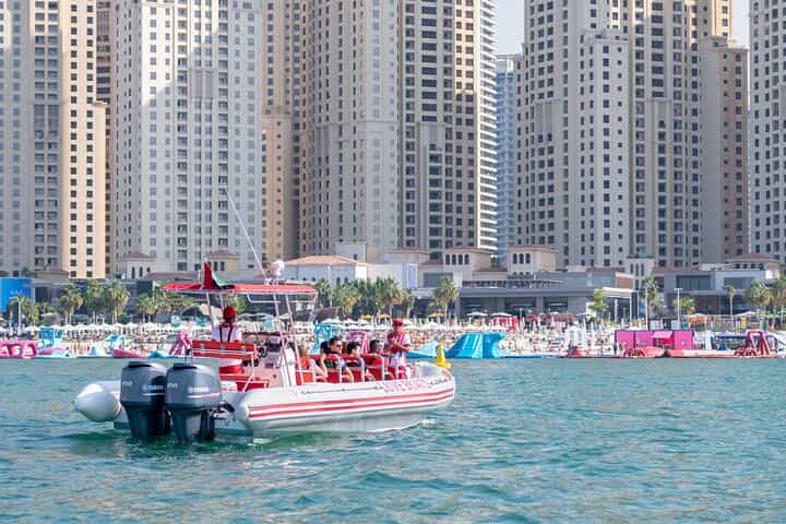 סירות האהבה דובאי בנסיעה מהירה של 90 דקות