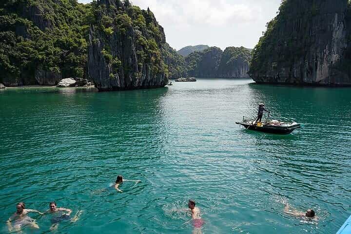 סיור שמיים - בידור