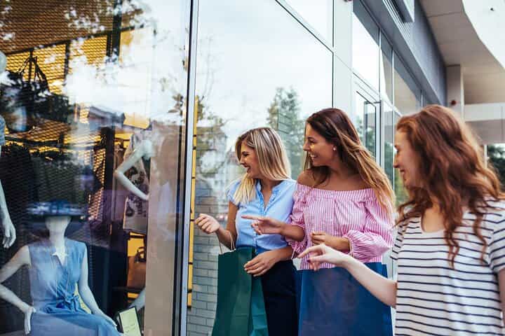 סיור קניות פרטי מעיר קופנהגן ל-Copenhagen Outlet