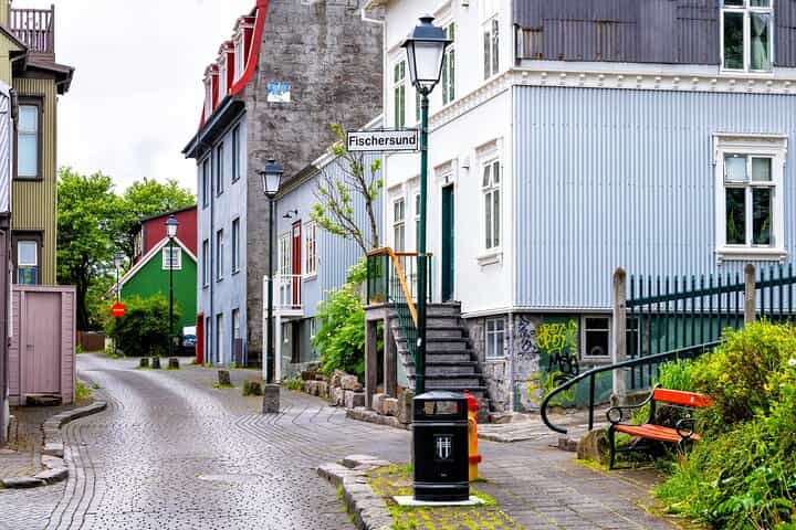 Private Tour: Reykjavik Romance & Enchanting Landscapes