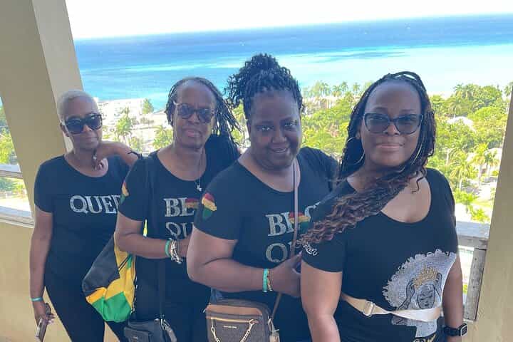 3 Hours Private Highlights Tour & Shopping in Montego Bay Jamaica